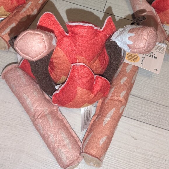 LOT OF 3 NWT - Felt Campfire Set with Marshmallows - Red and Brown - Picture 2 of 2